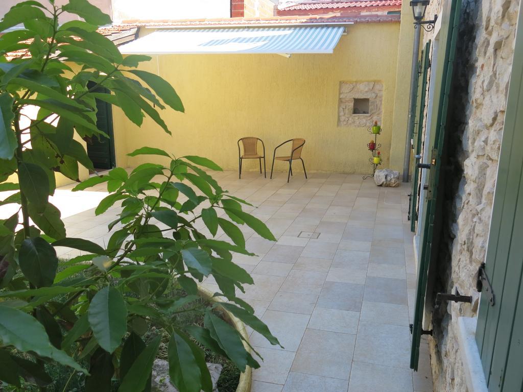 Villa Borgo Erizzo Zadar Oda fotoğraf